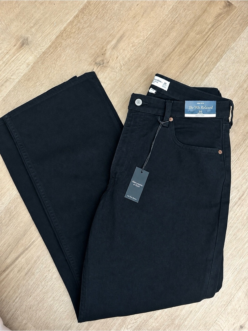 Women’s Abercrombie Curve Love jeans